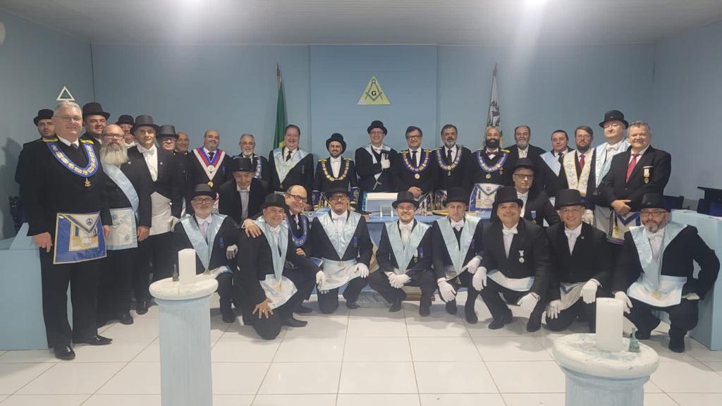 Instalação na Acácia dos Sinos 4.333